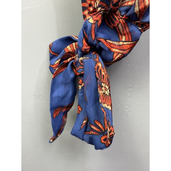 Inspired Hearts Women's Size Medium Top Multicolor long Sleeve V Neck Pullover - Picture 8 of 8